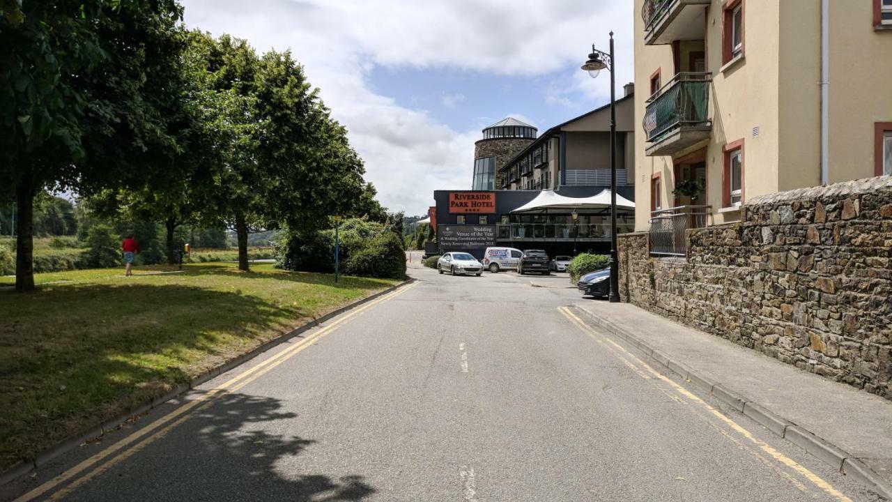 Riverview Luxury Short Stay Apartment Enniscorthy Eksteriør bilde