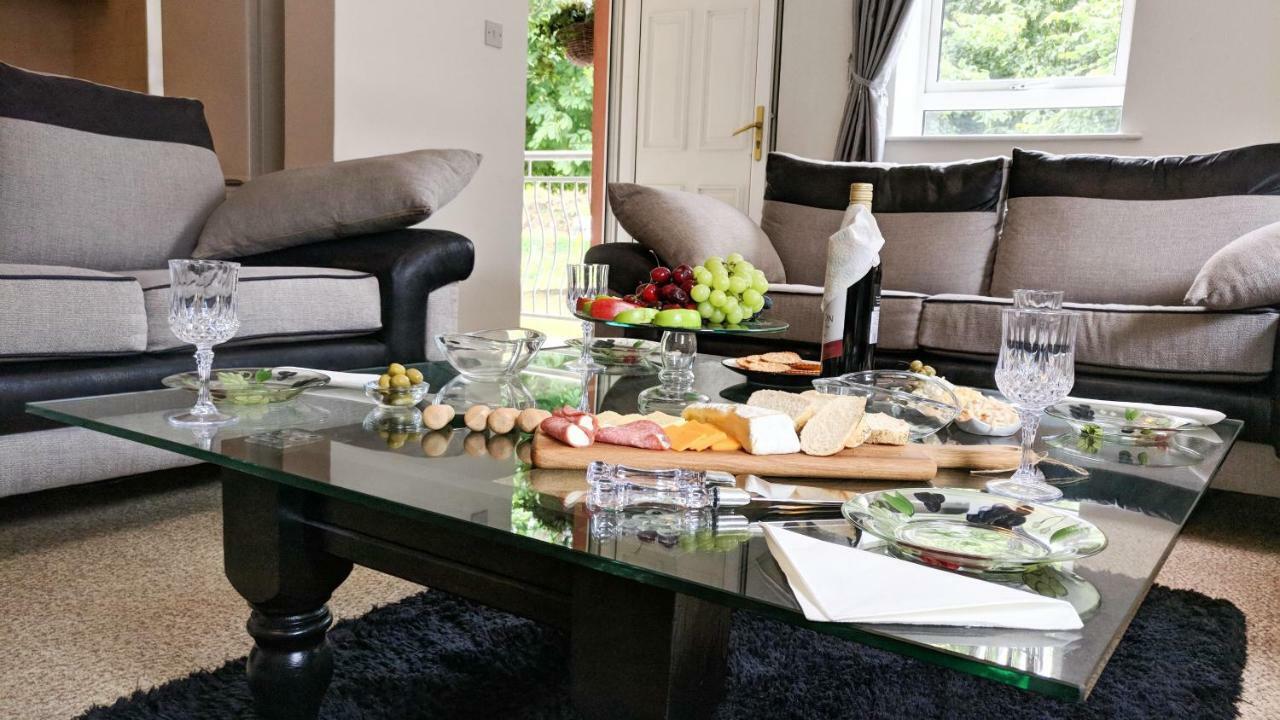 Riverview Luxury Short Stay Apartment Enniscorthy Eksteriør bilde